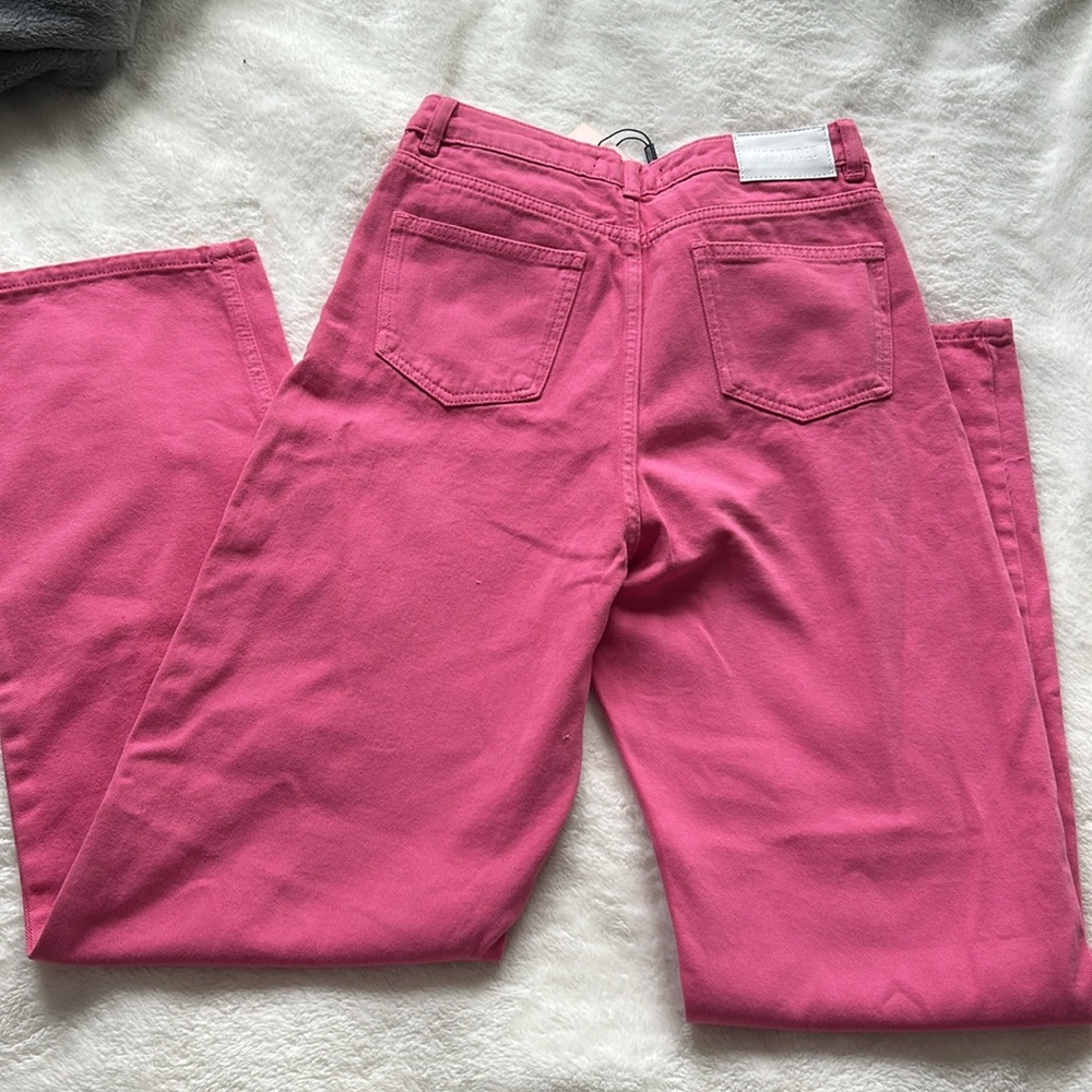 Pink Jeans - Picture 2 of 5